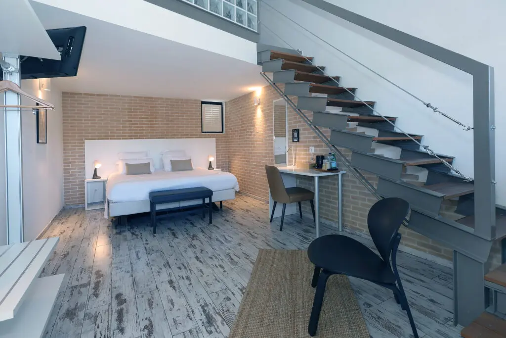Agence M Com Marseille Le Nelio Hotel Restaurant Presentation Hotel Bar Duplex