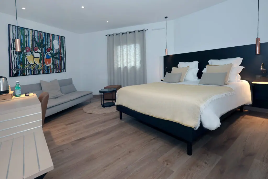 Agence M Com Marseille Le Nelio Hotel Restaurant Presentation Hotel Bar Evenements presentation Chambre